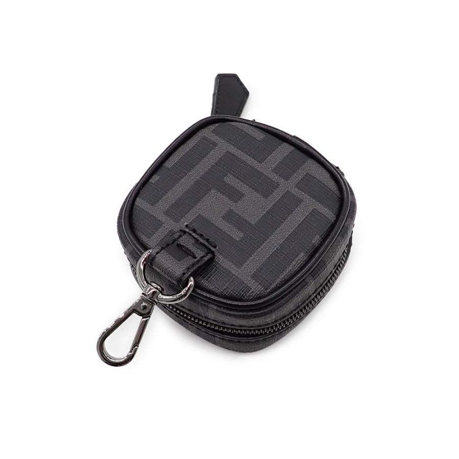 FENDI 未使用品 フェンディ AirPodsケース エアポッズ コイン FENDI 未使用品 フェンディ AirPodsケース エアポッズ コイン