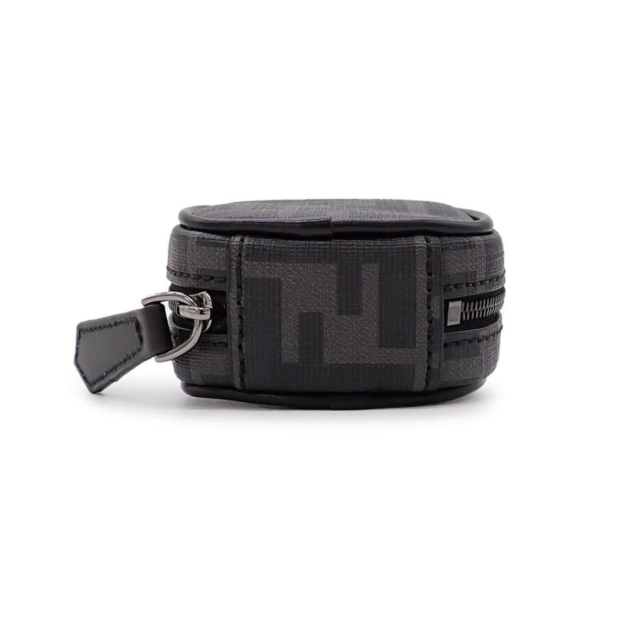 FENDI 未使用品 フェンディ AirPodsケース エアポッズ コイン FENDI 未使用品 フェンディ AirPodsケース エアポッズ コイン