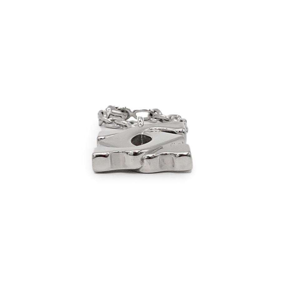 Cartier 美品 カルティエ 2C ロゴマーク キーホルダー バック Cartier 美品 カルティエ 2C ロゴマーク キーホルダー バック