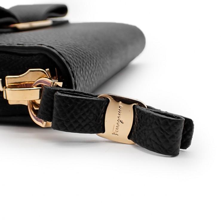未使用品 Salvatore Ferragamo サルヴァトーレフェラガモ ヴァラ