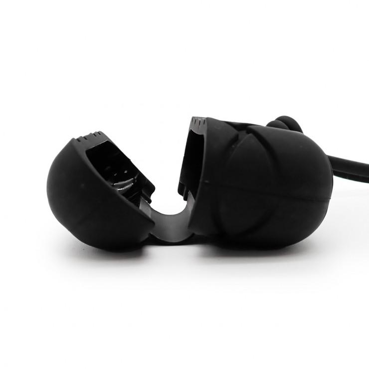 美品 BOTTEGA VENETA ボッテガヴェネタ イントレチャート AirPods PRO ケース イヤホンケース 691715 シリコン ブラック ユニセックス_3