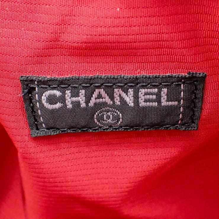 CHANEL（シャネル） 未使用品 旧トラベルライン ポーチ ナイロン