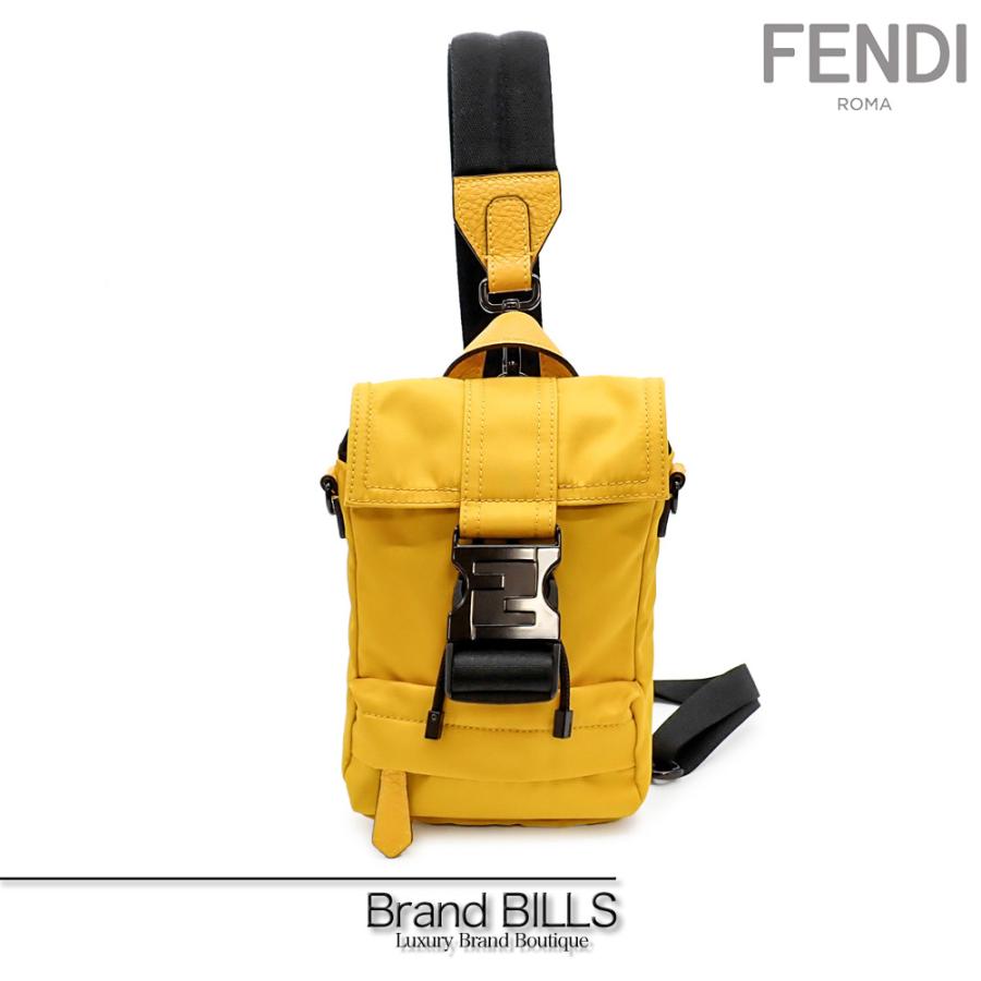 FENDI 未使用品 フェンディ フェンディネス クロスボディ シングル 