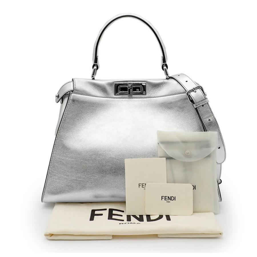 FENDI（フェンディ） 美品 ピーカブーアイコニック ミディアム