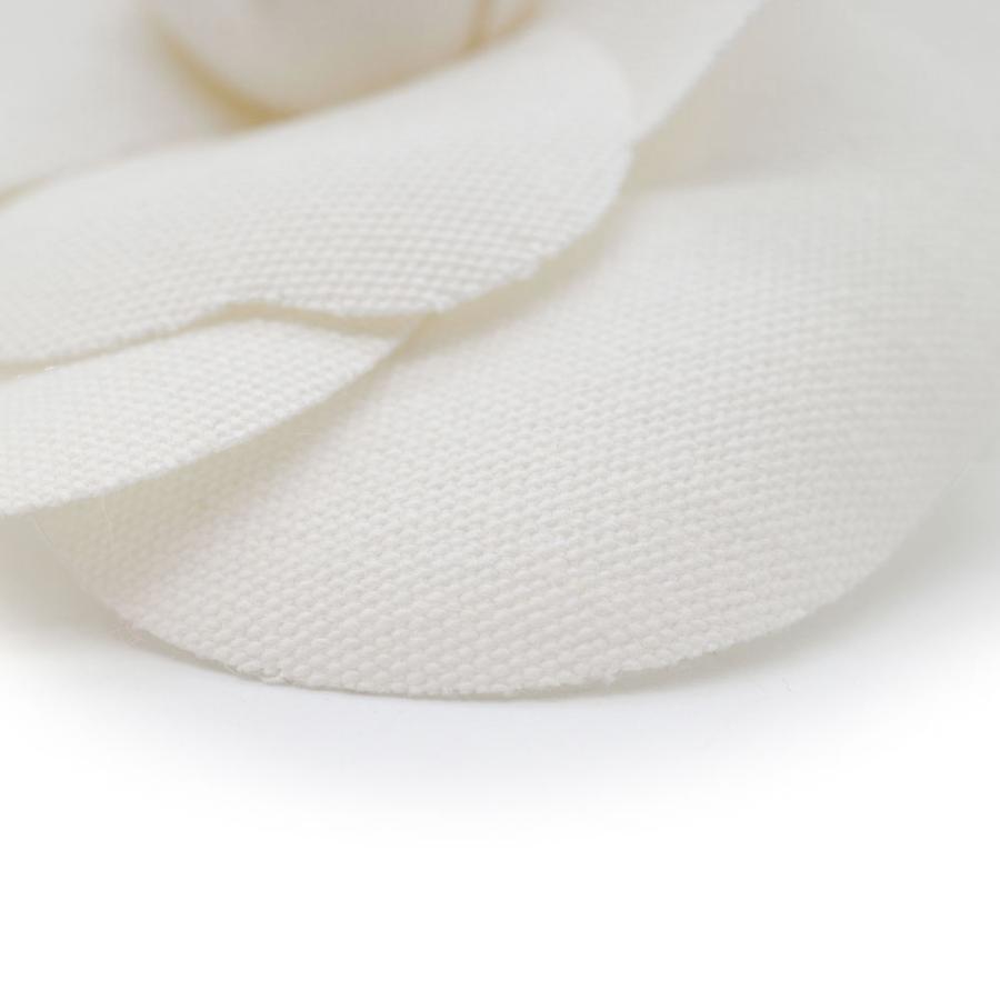 CAMELIA 未使用 CHANEL シャネル カメリア コサージュ ブローチ CAMELIA 未使用 CHANEL シャネル カメリア コサージュ ブローチ