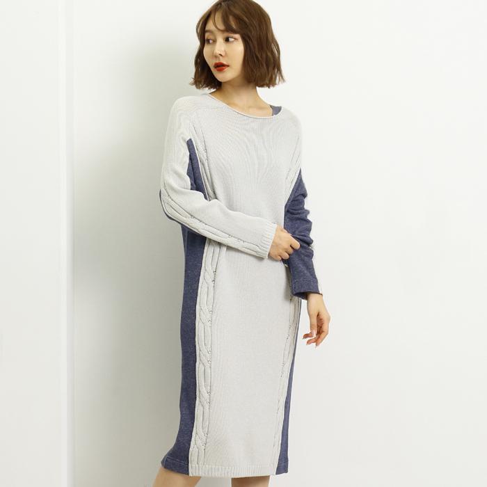 現品限り一斉値下げ Martha ニットワンピース 異素材 配色 マーサ Aw ライトグレー ネイビー L セーター ケーブル編み ロング 大きいサイズ きれいめ レディース ワンピース カラー ネイビー
