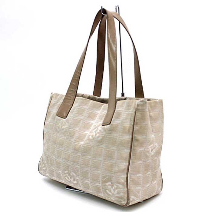 CHANEL ニュートラベルライン　ベージュ CHANEL シャネル トートバッグ ニュートラベルラインTGM