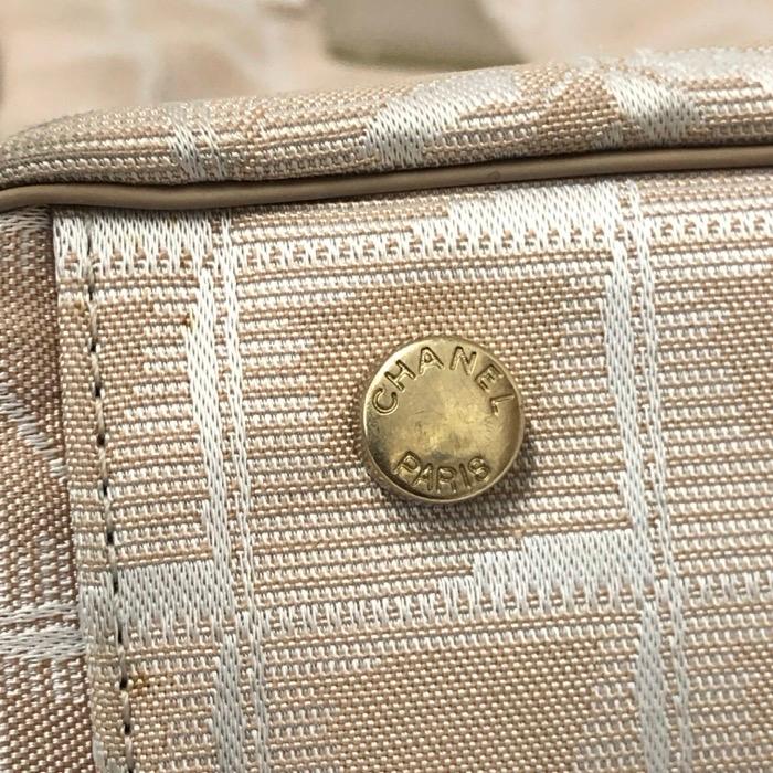 CHANEL シャネル ニュートラベルライン トートGM ギャランティカード付 A15825 トートバッグ レザー/ナイロンキャンバス ベージュ【中古】レディースの画像