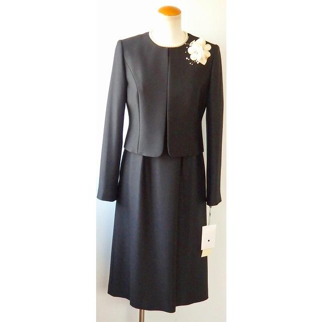 MICHEL KLEIN（ミッシェル クラン） 上質素材 ノーカラー シンプル