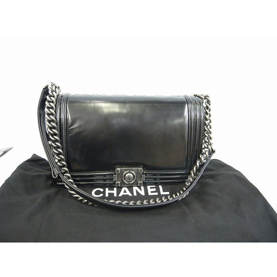 シャネル バッグ CHANEL ボーイ チェーン ショルダーバッグ パテント 