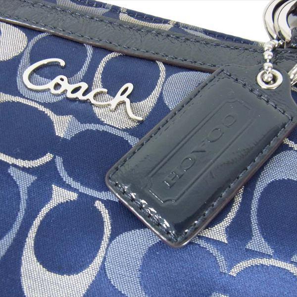 COACH コーチ G1175-F17676 シグネチャー 総柄 ロゴ タグ ハンド 