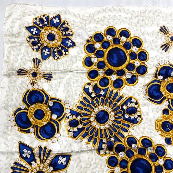 良品 CHANEL シャネル 大判 スカーフ ストール シルク 宝石 ホワイト