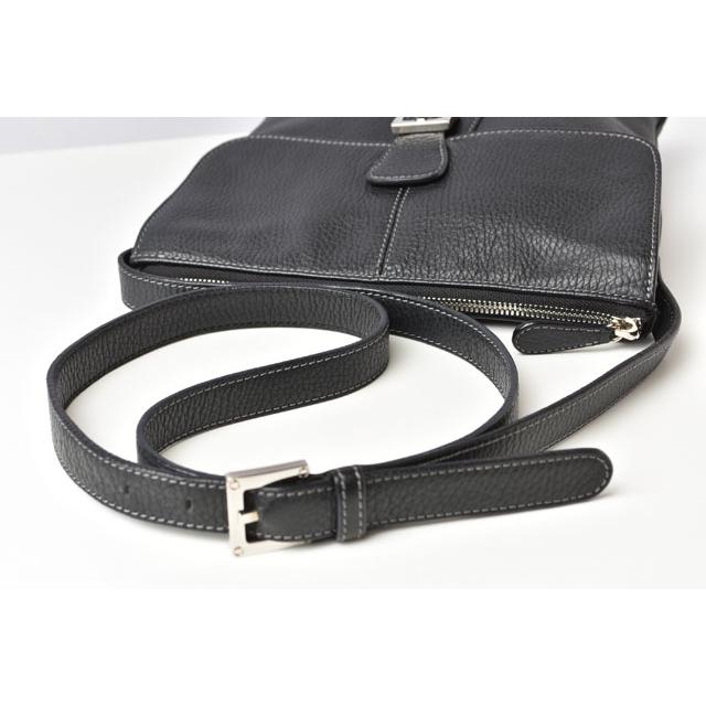 美品✨ ロエベ LOEWE ショルダーバッグ メッセンジャー ロゴ紐 ブラック LOEWE（ロエベ） ショルダーバッグ/メッセンジャーバッグ メンズ