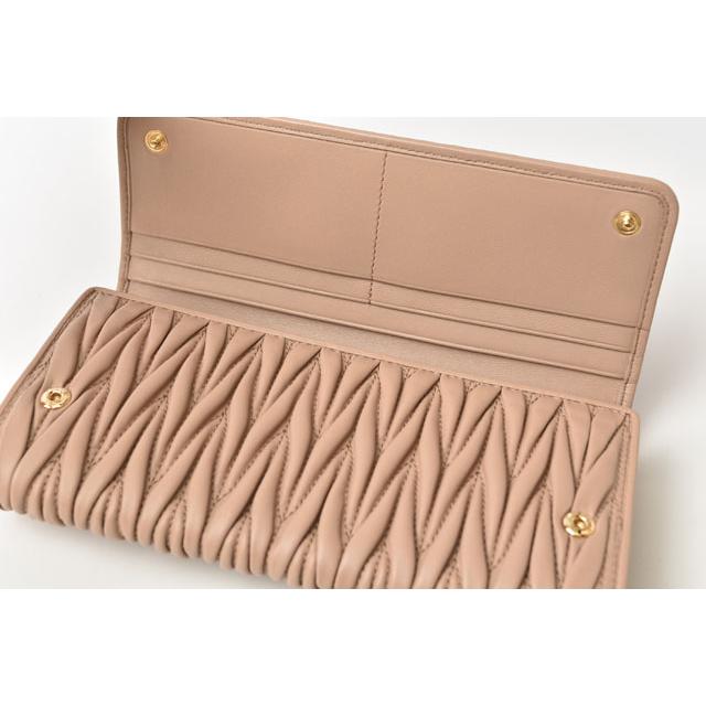 miu miu（ミュウミュウ） 財布 未使用 長財布 5MH1109 MATELASSE