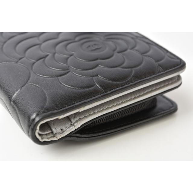 キャビアスキン シャネル 財布 CHANEL 折財布 A50087 カメリア型押し