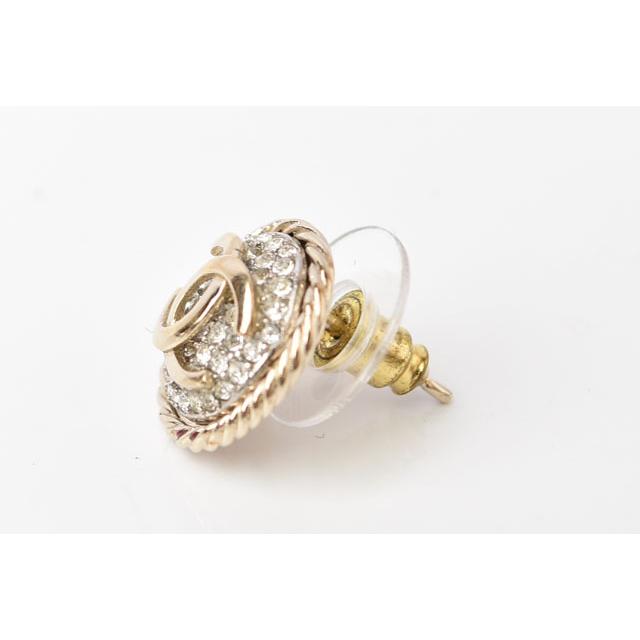 CHANEL（シャネル） ピアス サークルモチーフ ロゴ/CC ゴールド ライン