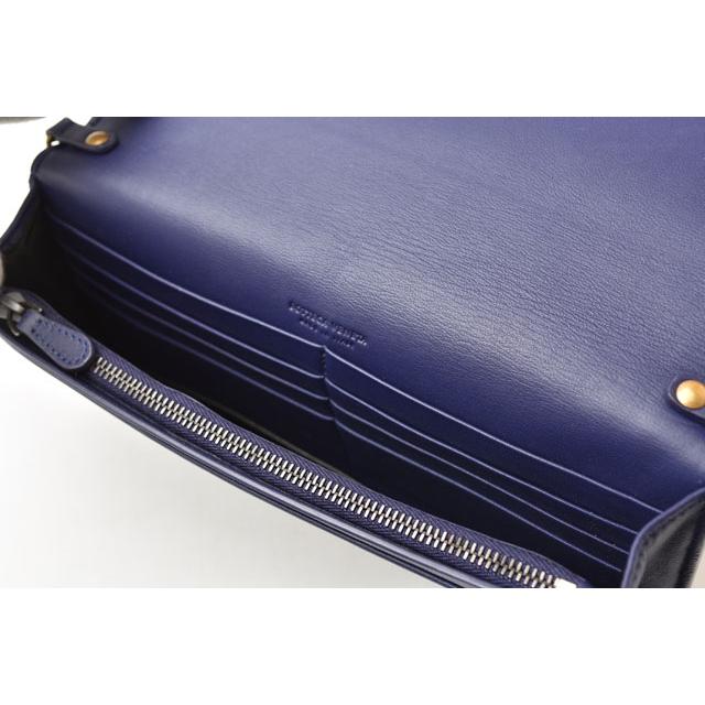 BOTTEGA VENETA（ボッテガ・ヴェネタ） 長財布/チェーンウォレット