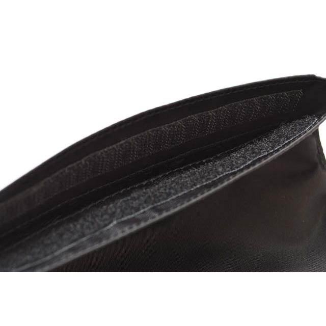 PRADA（プラダ） フラットポーチ/コスメポーチ 化粧ポーチ VELA