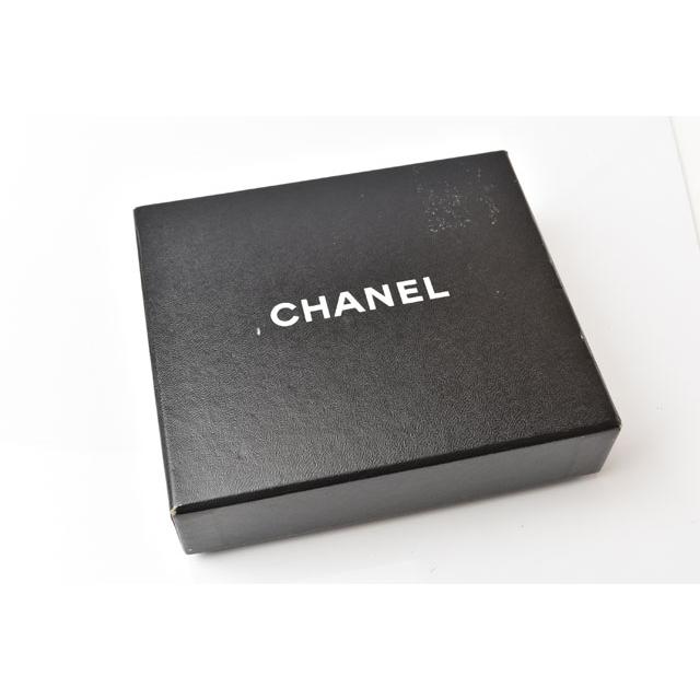 キャビアスキン シャネル 財布 中古 CHANEL がま口式 2つ折/財布 キャビアスキン シャネル 財布 中古 CHANEL がま口式 2つ折/財布
