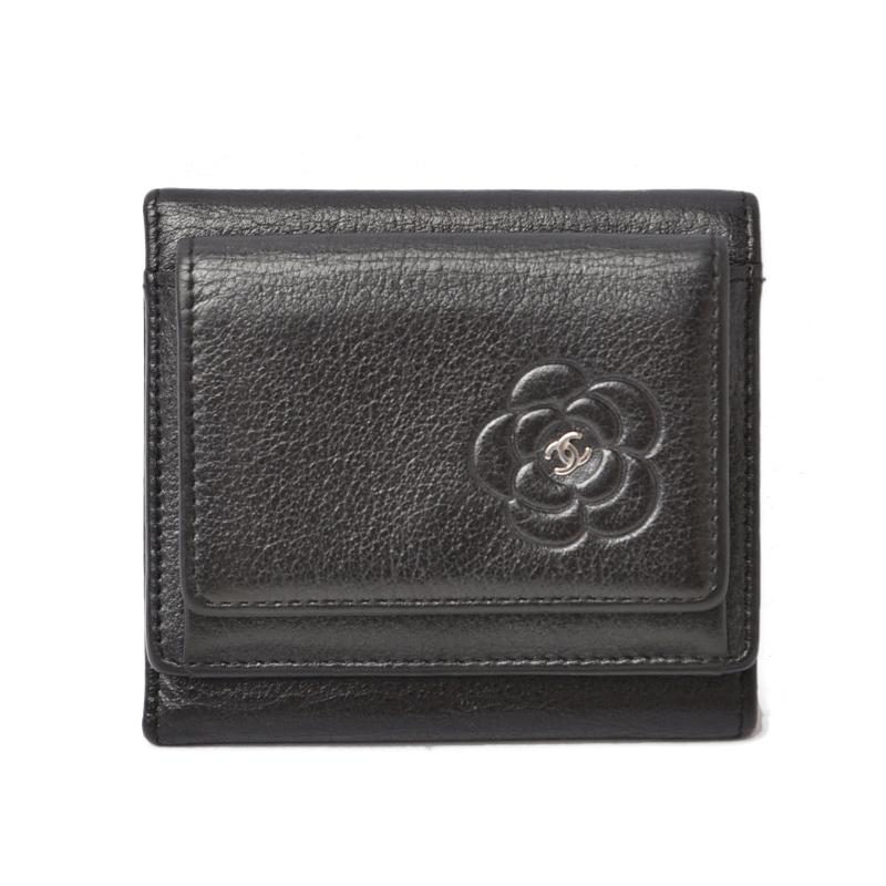 CHANEL シャネル 財布 三つ折 コンパクト財布 カメリア ラムスキン 