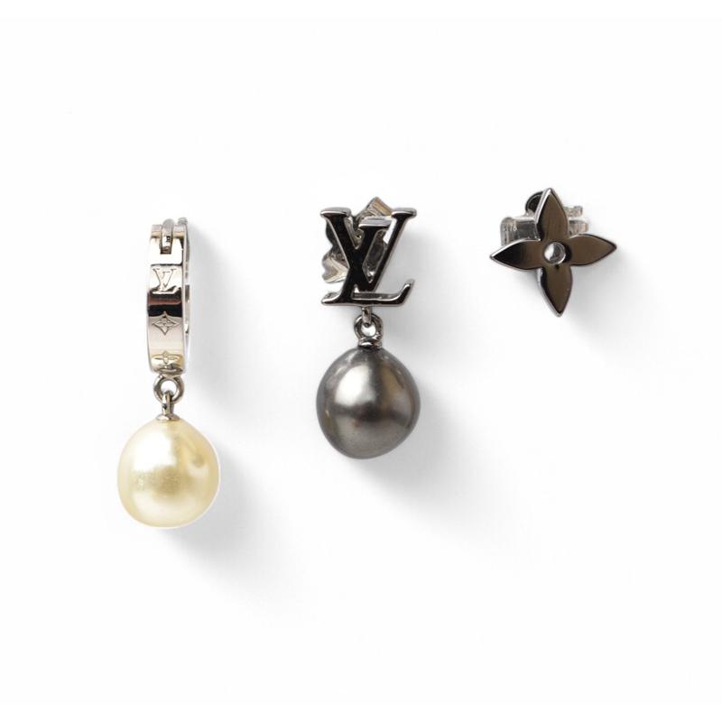 LOUIS VUITTON（ルイ・ヴィトン） ピアス 3個セット モノグラム/パール