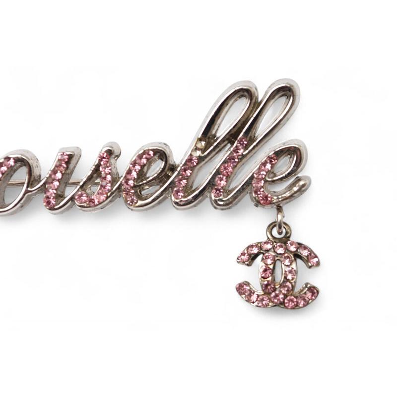 CHANEL（シャネル） ブローチ ピンブローチ マドモアゼル/ロゴ ライン