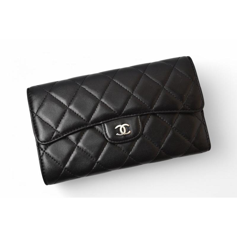 シャネル 財布 三つ折り CHANEL 財布 A31506 タイムレスクラシック マトラッセ/キャビアスキン ブラック爆買の画像