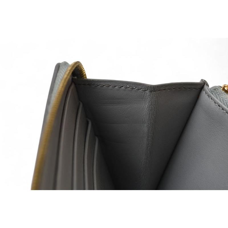 セリーヌ 財布 CELINE 長財布/ラージジップ/ファスナー式 カーフスキン グレー 10B553EL.09【中古】 CELINE（セリーヌ） 財布 長財布/ラージジップ/ファスナー式 カーフ