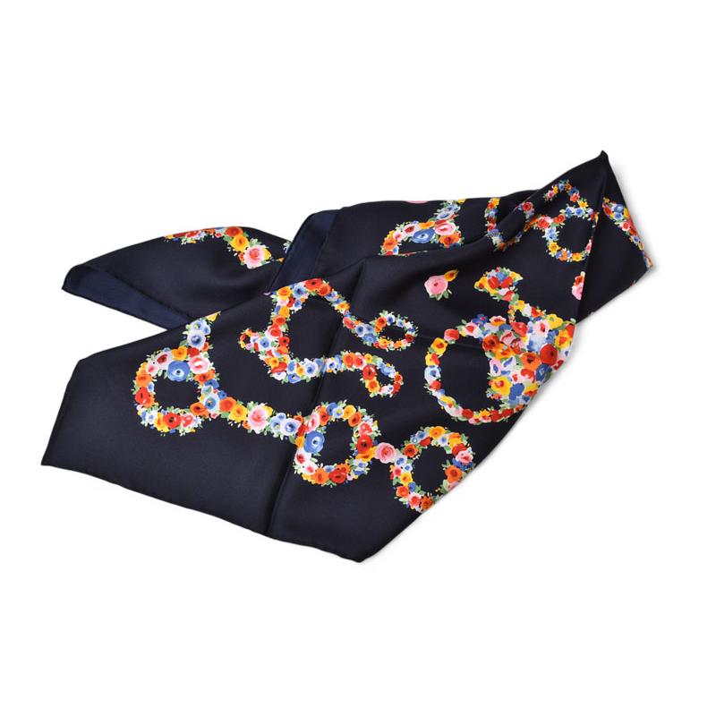 グッチの大判スカーフです。 GUCCI（グッチ） スカーフ 大判スカーフ フラワーマルチ/ロゴ ネイビー