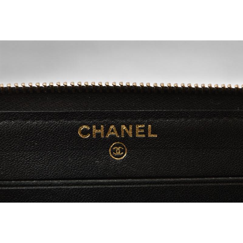 CHANEL シャネル 財布 二つ折り マドモアゼル/シェブロン ブラック