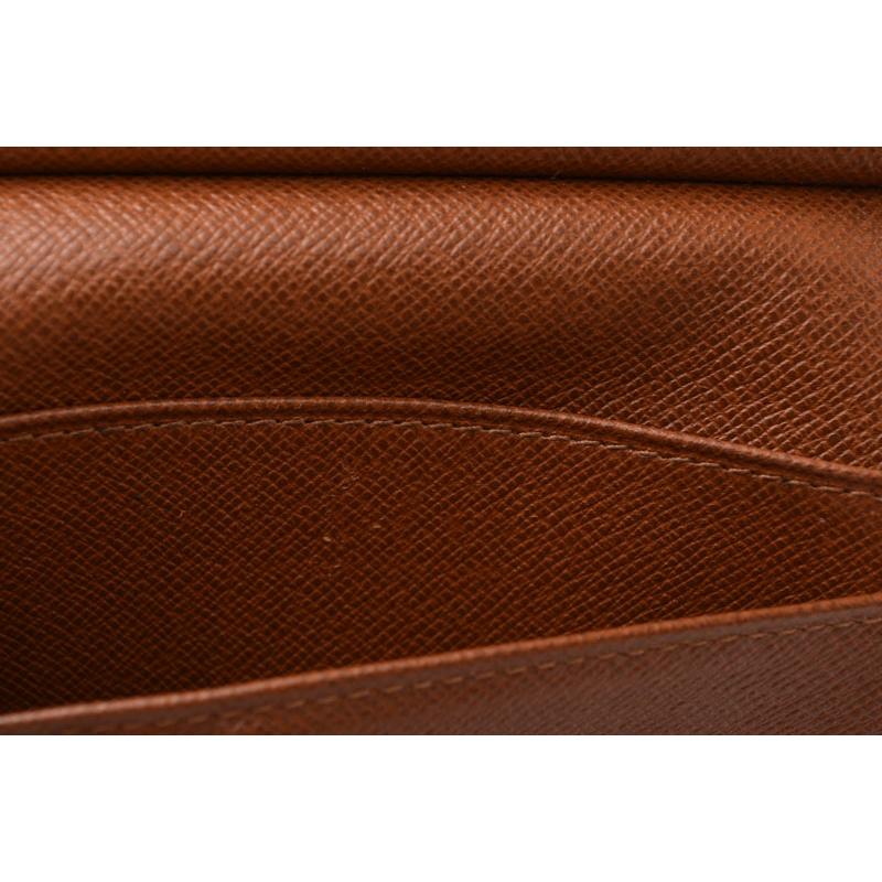 LOUIS VUITTON（ルイ・ヴィトン） 財布/二つ折り がま口財布 旧モデル