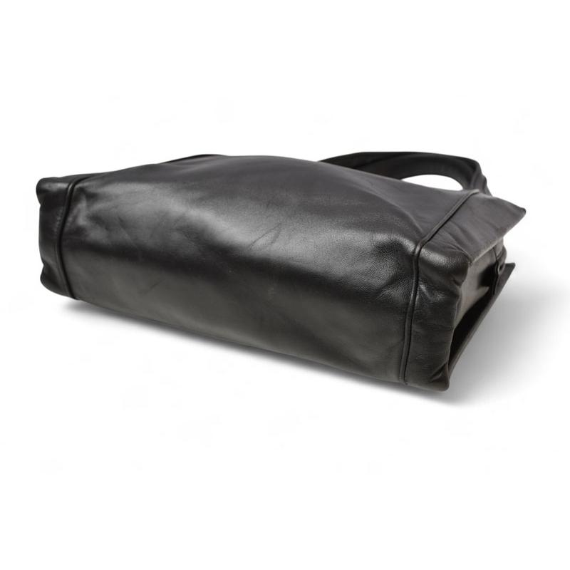 ロエベ ハンドバッグ/スモール LOEWE ヴィンテージ バッグ シープスキン ブラック【中古】 LOEWE - ロエベ ハンドバッグ/スモール LOEWE ヴィンテージ バッグ