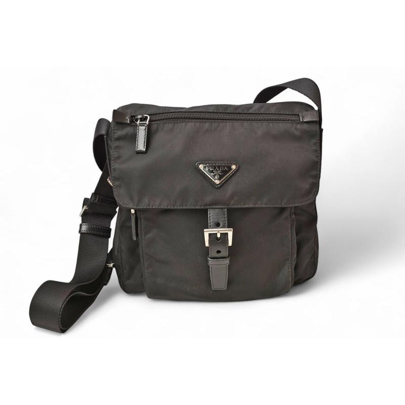美品✨プラダ BT8994 ショルダーバッグ 近年モデル ナイロン ブラック PRADA（プラダ） ショルダーバッグ クロスボディバッグ ナイロン