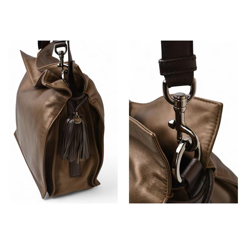 【美品】ロエベ フラメンコ ブルー タッセル ナッパレザー アナグラム 美品】ロエベ フラメンコ ブルー タッセル ナッパレザー アナグラム