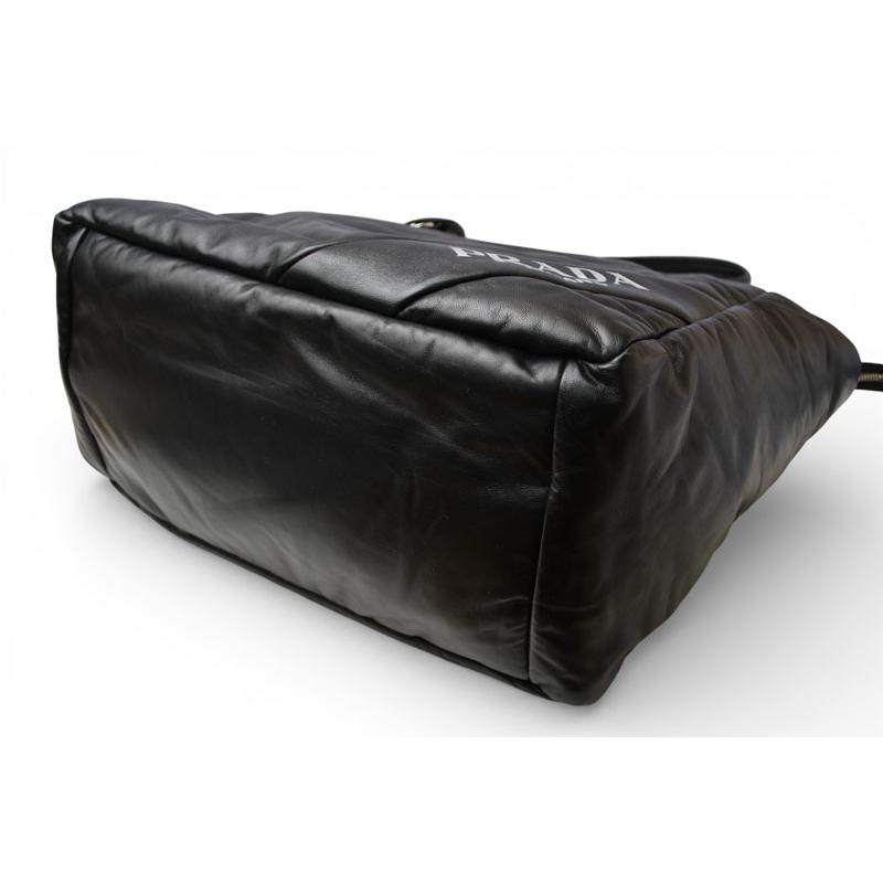 PRADA（プラダ） トートバッグ ロゴ レザー ブラック/ピンク 1BG223