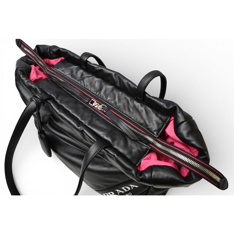 プラダ トートバッグ PRADA ロゴ レザー ブラック/ピンク 1BG223 レディース 【中古】 PRADA（プラダ） トートバッグ ロゴ レザー ブラック/ピンク 1BG223