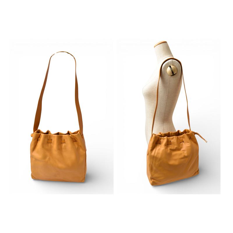 ロエベ フラメンコ ショルダーバッグ アナグラム LOEWE バッグ キャメル ヴィンテージ【中古】 LOEWE（ロエベ） フラメンコ ショルダーバッグ アナグラム バッグ