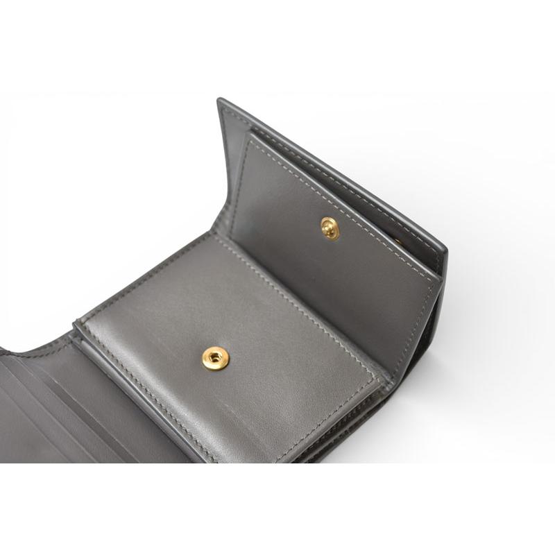 CELINE（セリーヌ） 財布/ミニ財布 レディース 三つ折り財布 グレー