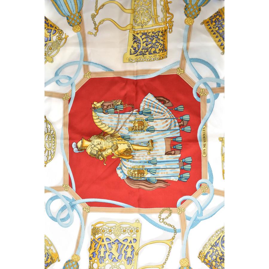 HERMES エルメス LES MUSEROLLES 鼻革 カレ90 HERMES（エルメス） カレ90 LES MUSEROLLES 鼻革 スカーフ グリーン
