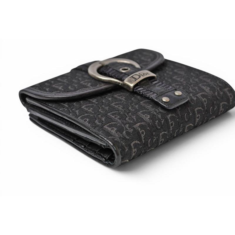 Christian Dior（クリスチャン・ディオール） 三つ折り財布 折財布