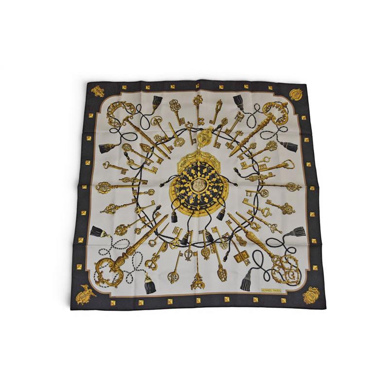 HERMES（エルメス） カレ90 スカーフ 鍵柄/LES CLES HERMES