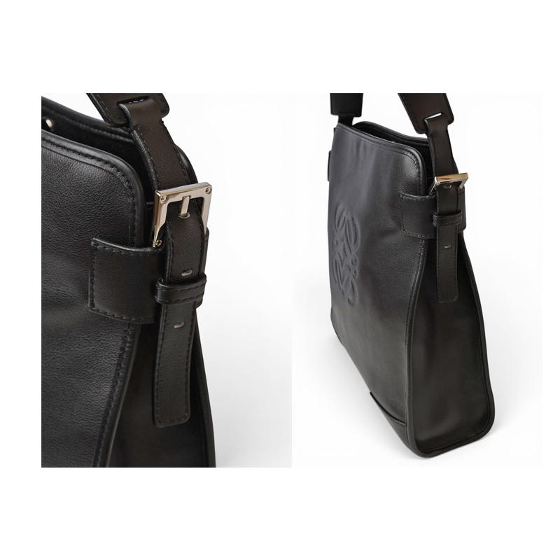 LOEWE（ロエベ） ショルダーバッグ ヴィンテージ アナグラム A4対応