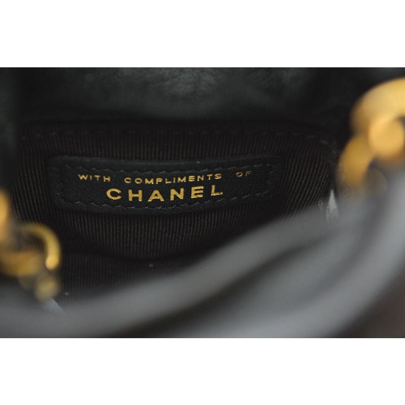 CHANEL（シャネル） チェーンショルダーバッグ ミニキューブ