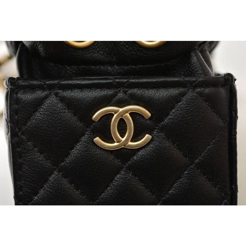CHANEL（シャネル） チェーンショルダーバッグ ミニキューブ