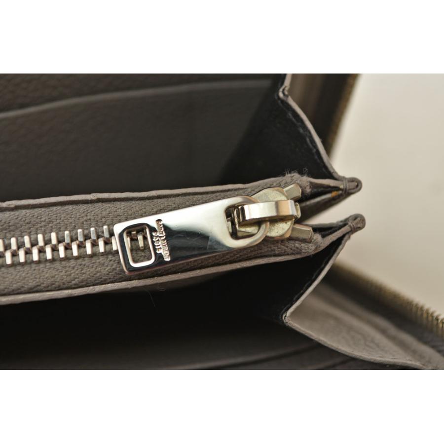 Yves Saint Laurent（イヴ・サンローラン） サンローラン パリ 財布