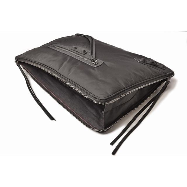 BALENCIAGA バレンシアガ クラッチバッグ/セカンドバッグ BALENCIAGA バレンシアガ クラッチバッグ/セカンドバッグ