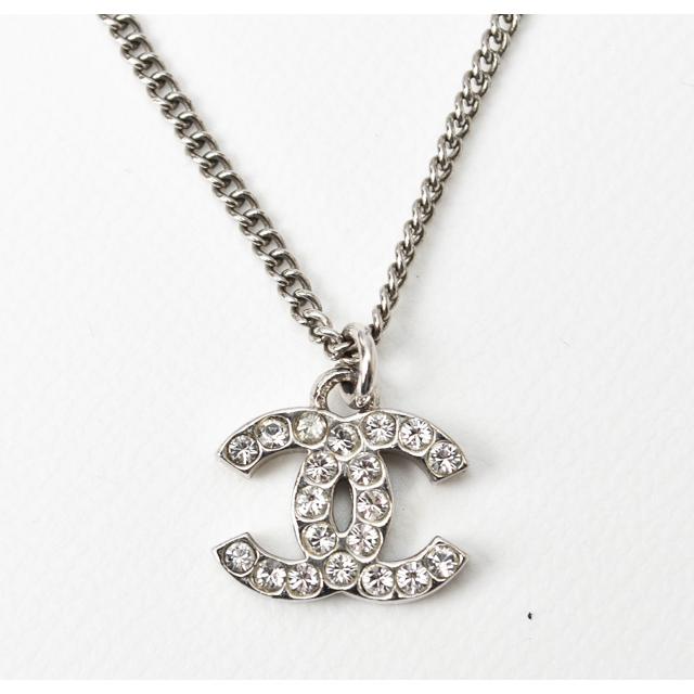 シャネル ネックレス ペンダント ラインストーン ブラック ホワイト シルバー Www Busbycabinets Com