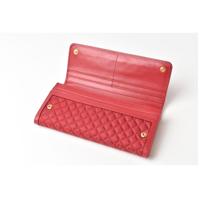 プラダ PRADA 1M1132 ナイロンキルティング パスケース付き 長財布 2つ折り財布 レディース【中古】 PRADA（プラダ） アウトレット 財布 パスケース付 長財布 1M1132