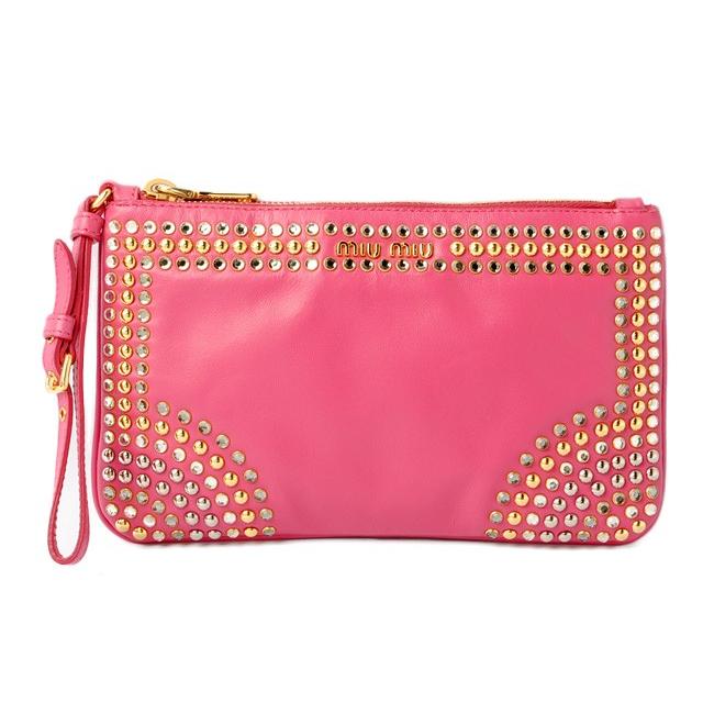 楽天市場】【中古】miu miu ゴールドスタッズ クラッチバッグ 楽天市場】【中古】miu miu ゴールドスタッズ クラッチバッグ