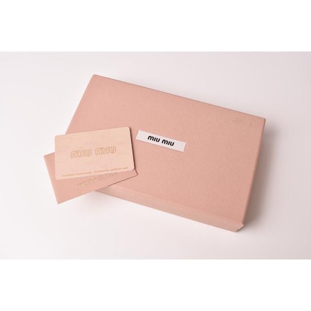 miu ミュウミュウ 財布 miumiu 長財布 パスケース付 5MH109